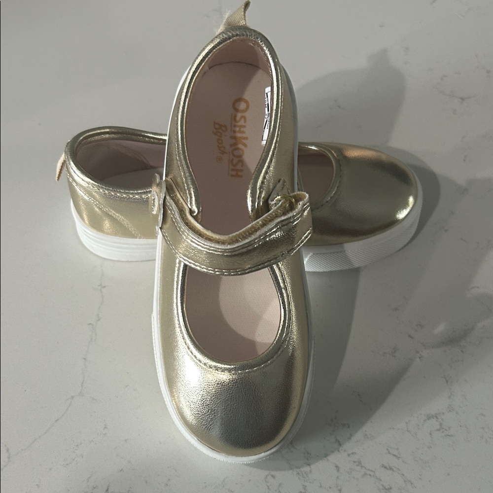 OshKosh B'gosh Shiny Gold Dress Shoes